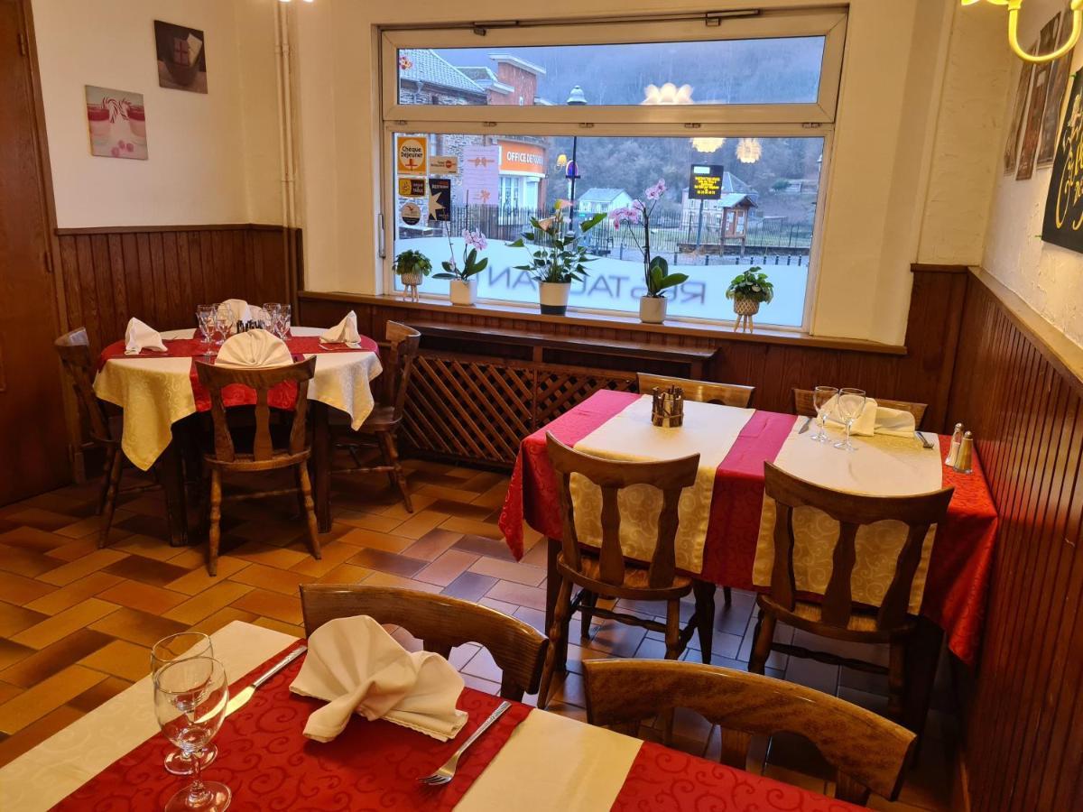 Logis Le Franco Belge Hotel Monthermé Екстериор снимка