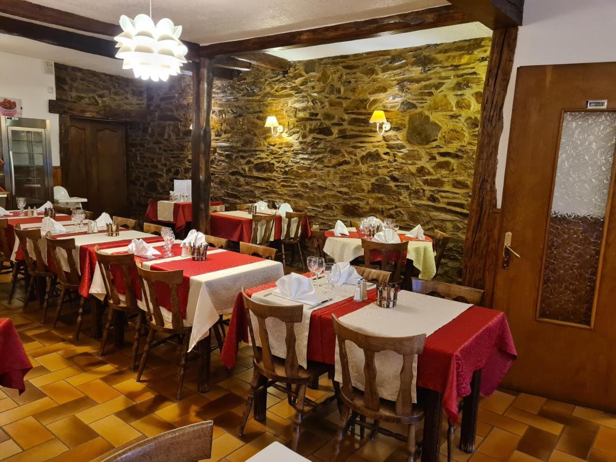 Logis Le Franco Belge Hotel Monthermé Екстериор снимка